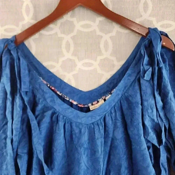 Anthropologie Holding Horse V Neck Blue Pattern Cold Shoulder Shift Dress M - Picture 4 of 11